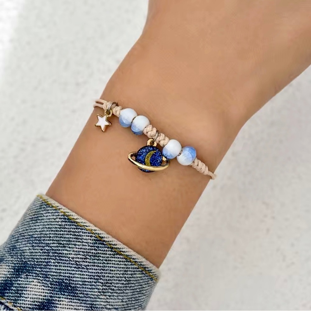 Women’s/Girls Adjustable Planet Pendant Beaded Bracelet